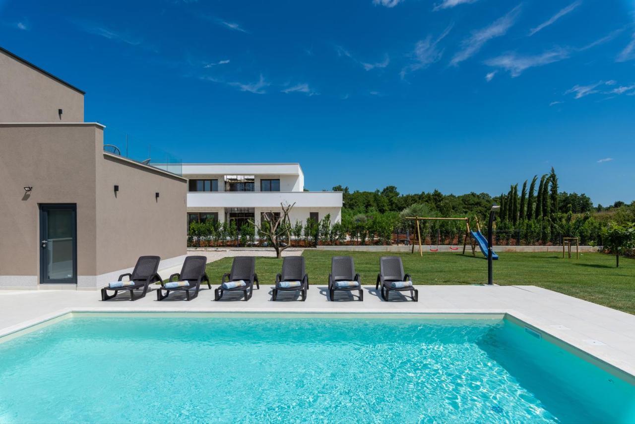 Villa Dafna Porec Exterior photo