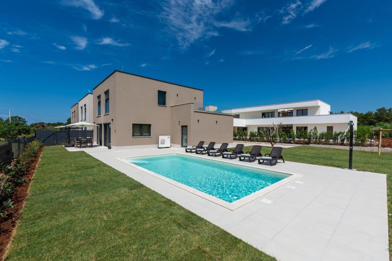 Villa Dafna Porec Exterior photo